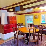 Apartment Haus *